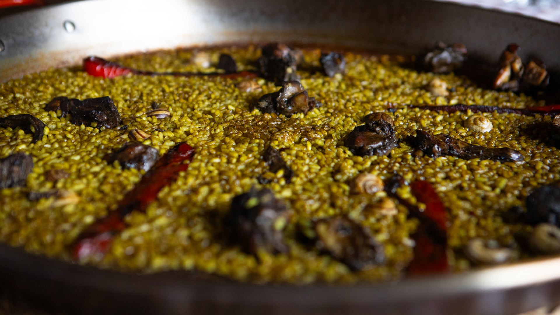 Arroz de conejo y caracoles: la receta alicantina de interior